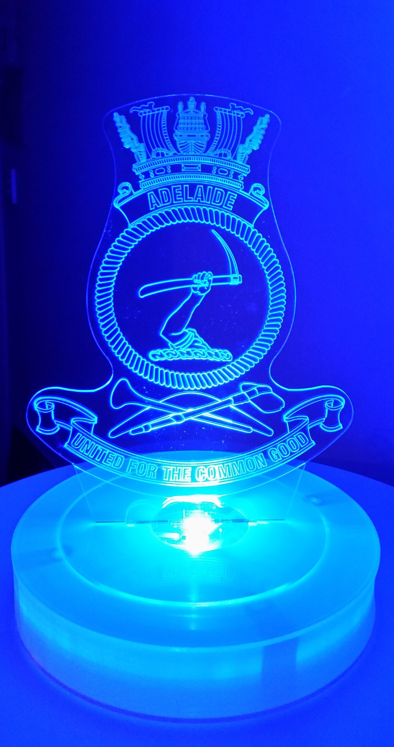 Lighted Acrylic Shapes - Image 4